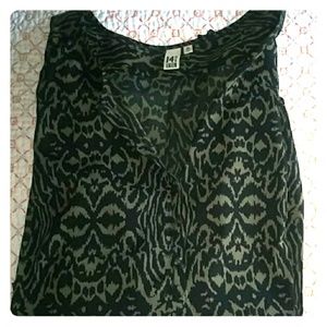 14th@Union Tunic top
